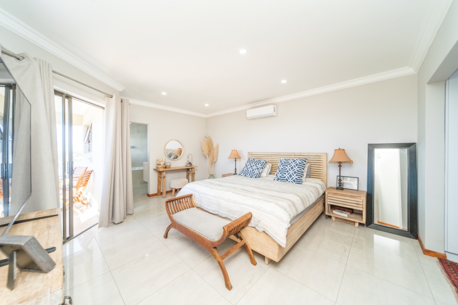 To Let 5 Bedroom Property for Rent in Vincent Heights Eastern Cape